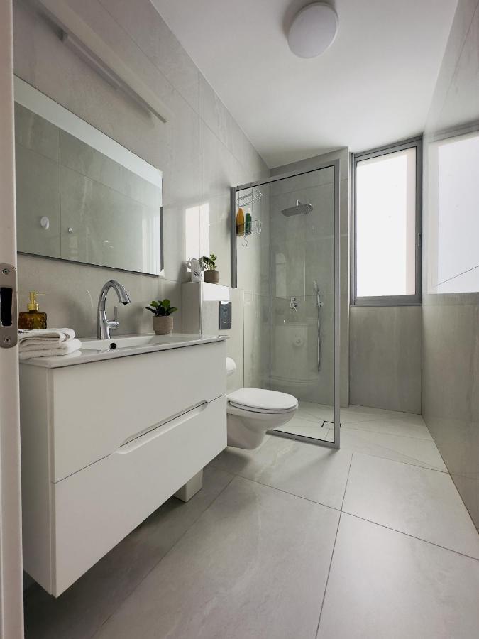 Amazing 2Rooms Apt In Bat Yam - Step By The Beach Eksteriør bilde